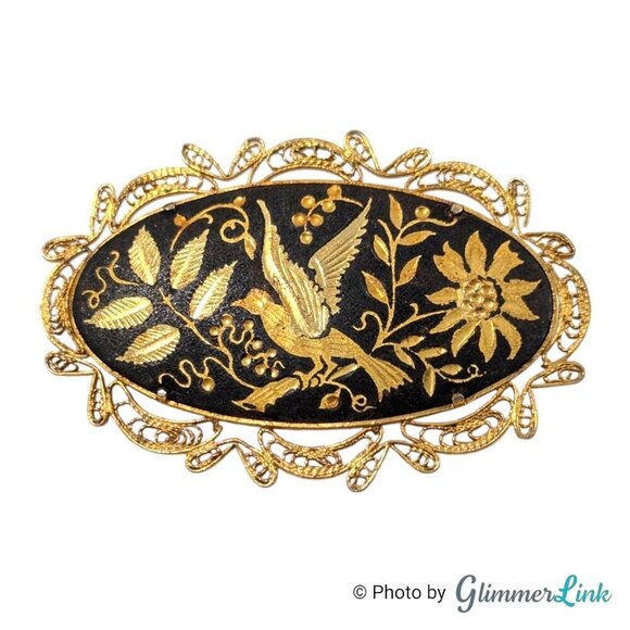 Vintage Oval Damascene Filigree Floral Bird Trombone Clasp Gold Tone Brooch - Picture 1 of 7
